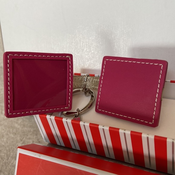 new coach keychain - Picture 6 of 6